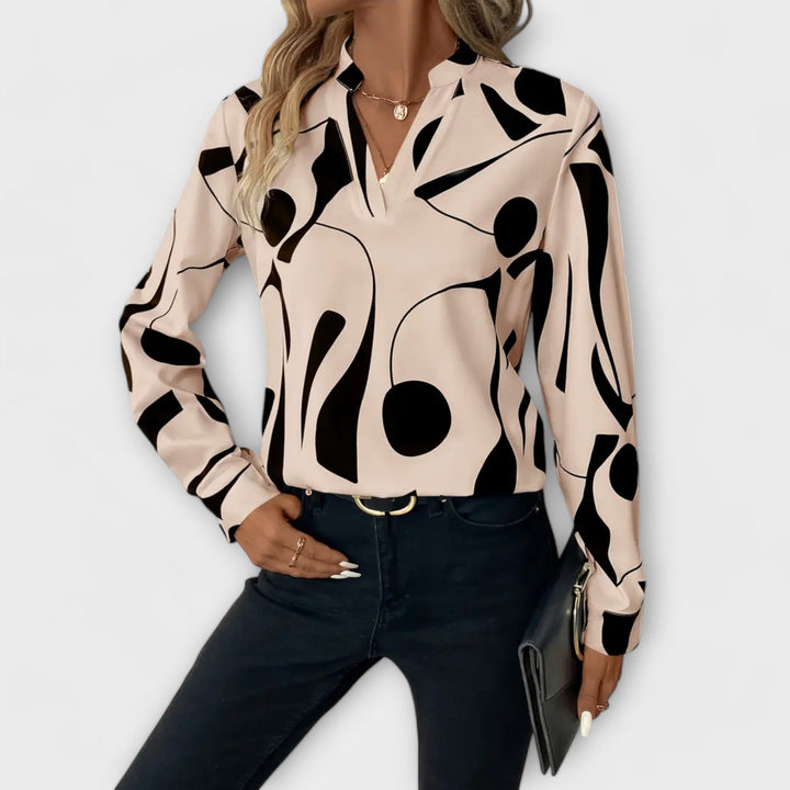 Breathable Longsleeve Blouse in Beige