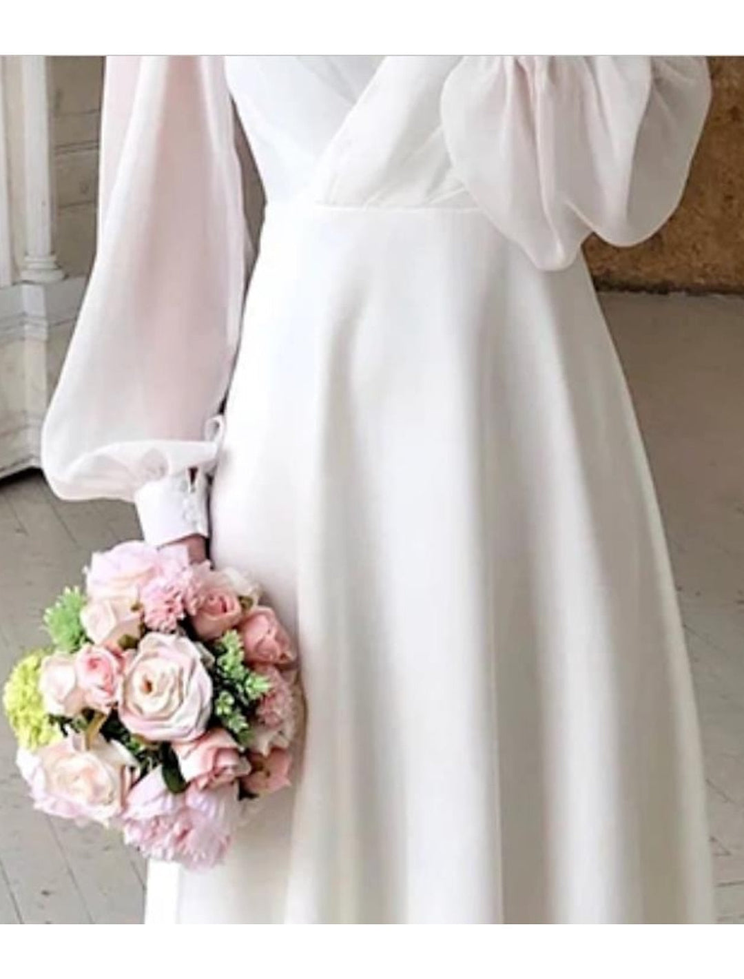 Damen Klassisches Langarm Fließendes Brautkleid (3)