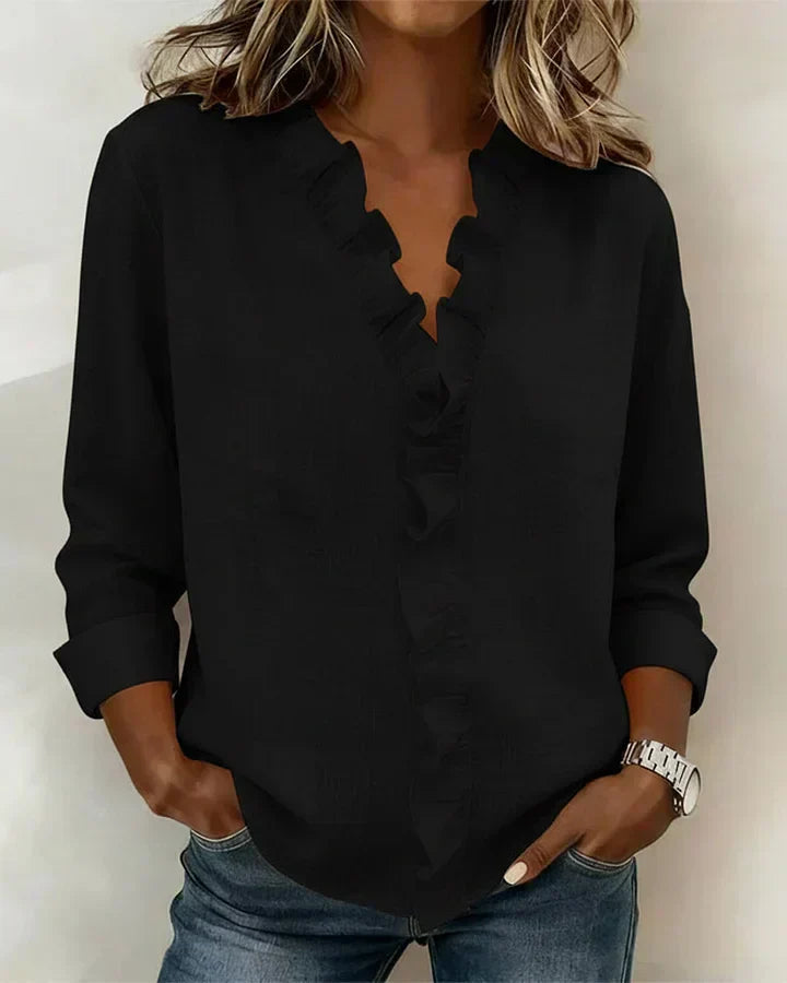 Flattering Longsleeve Blouse in Black
