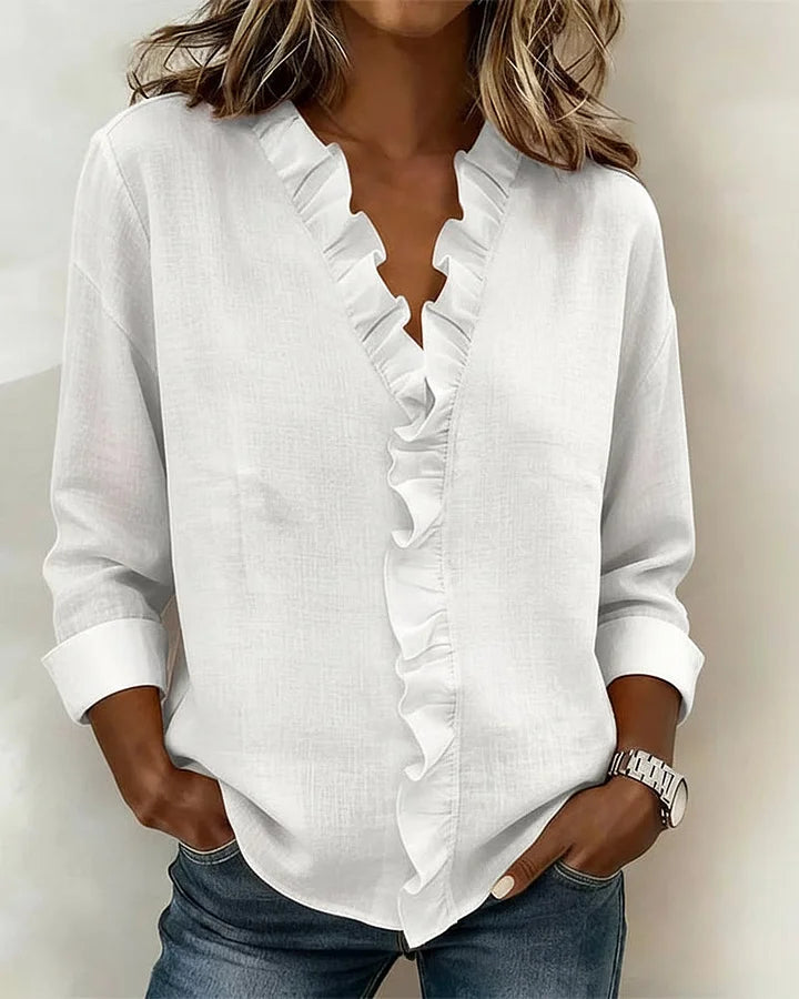 Flattering Longsleeve Blouse in White