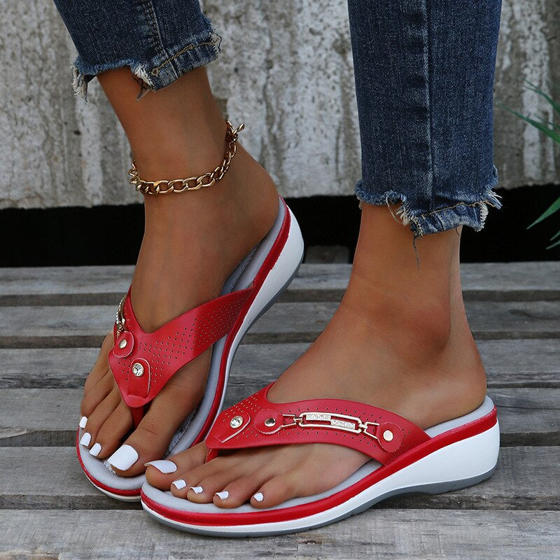 Lune London | Padded Orthopedic Comfort Sandals in Red
