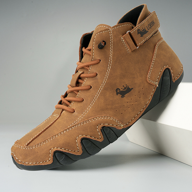 Orthopedic Sneaker for All-Day Comfort in Brown