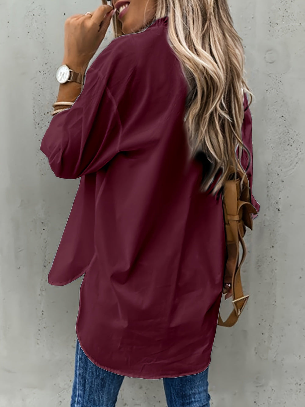 Versatile Long-Sleeve Shirt (2)