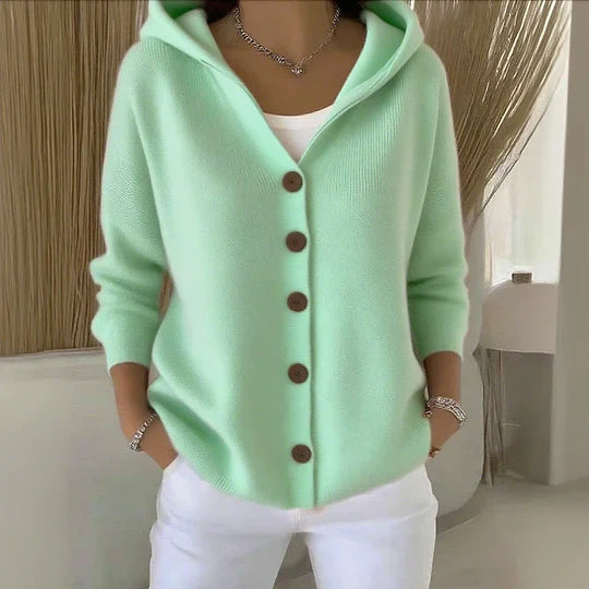 Women's Comfortable Knit Cardigan for Layering in Green