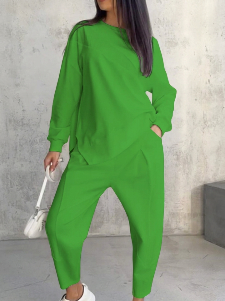 Women's Cozy Cotton Set for Spring in Green