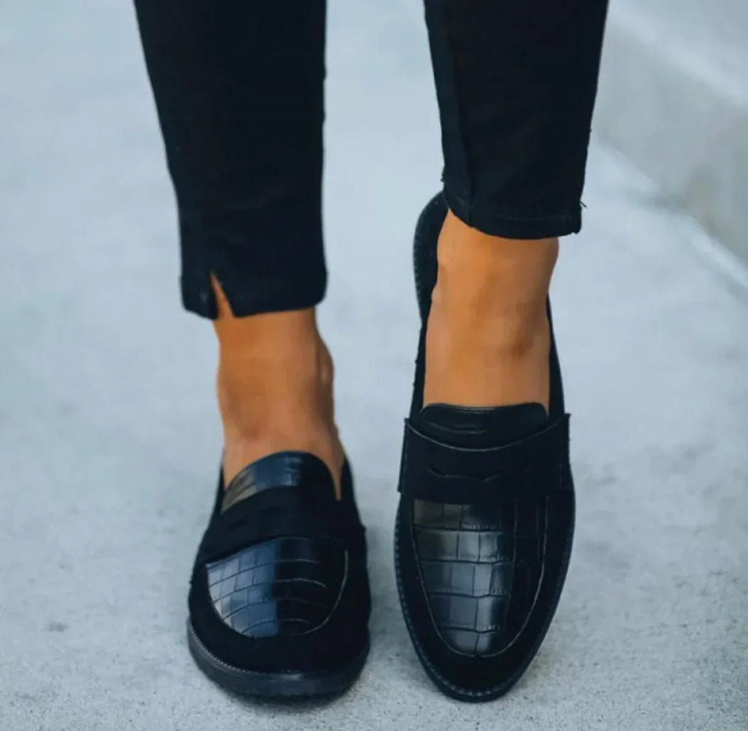 Women's Crocodile Textured Loafer for Office