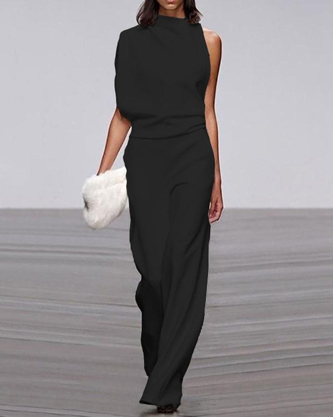 Women's Elegant One-Shoulder Jumpsuit with Wide Legs in Black
