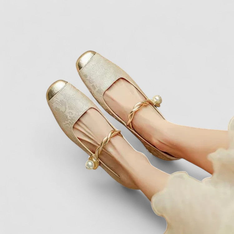 Women's Elegant Orthopedic Mary Janes in Beige
