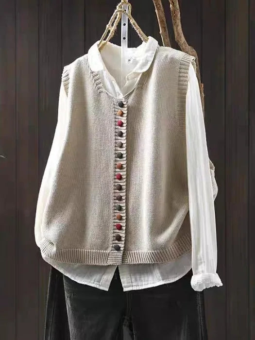Women's Essential Knit Vest for Autumn in Offwhite