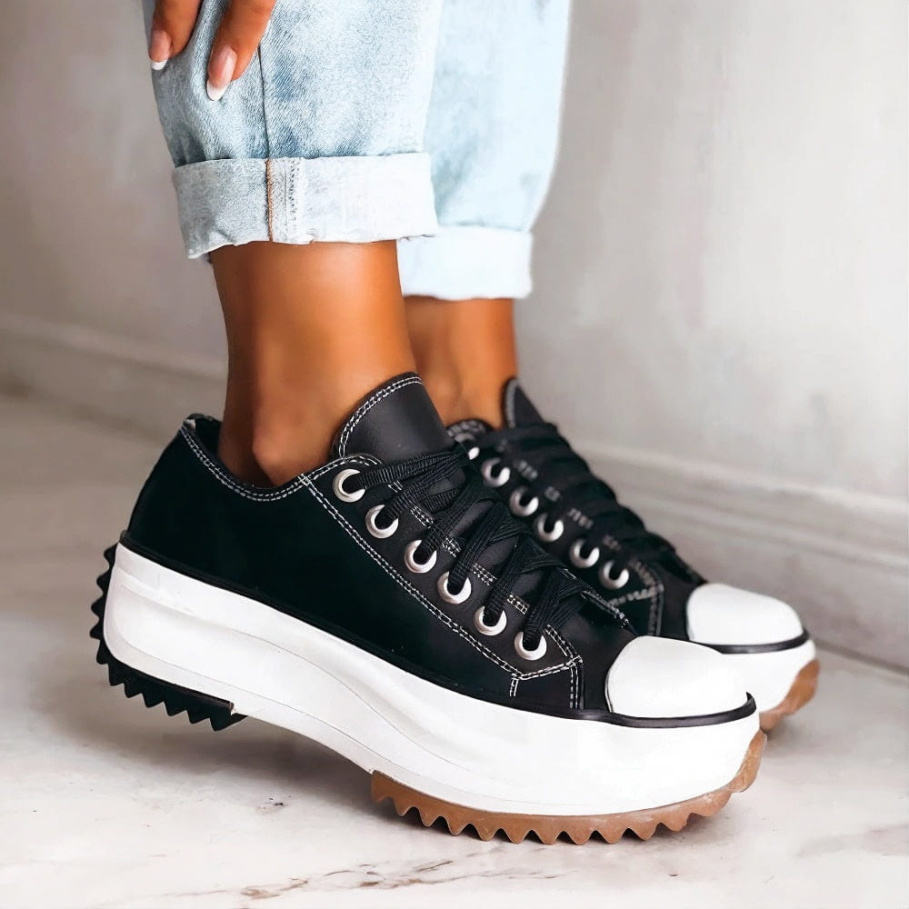 Women's Everyday Orthopedic Platform Sneaker in Black