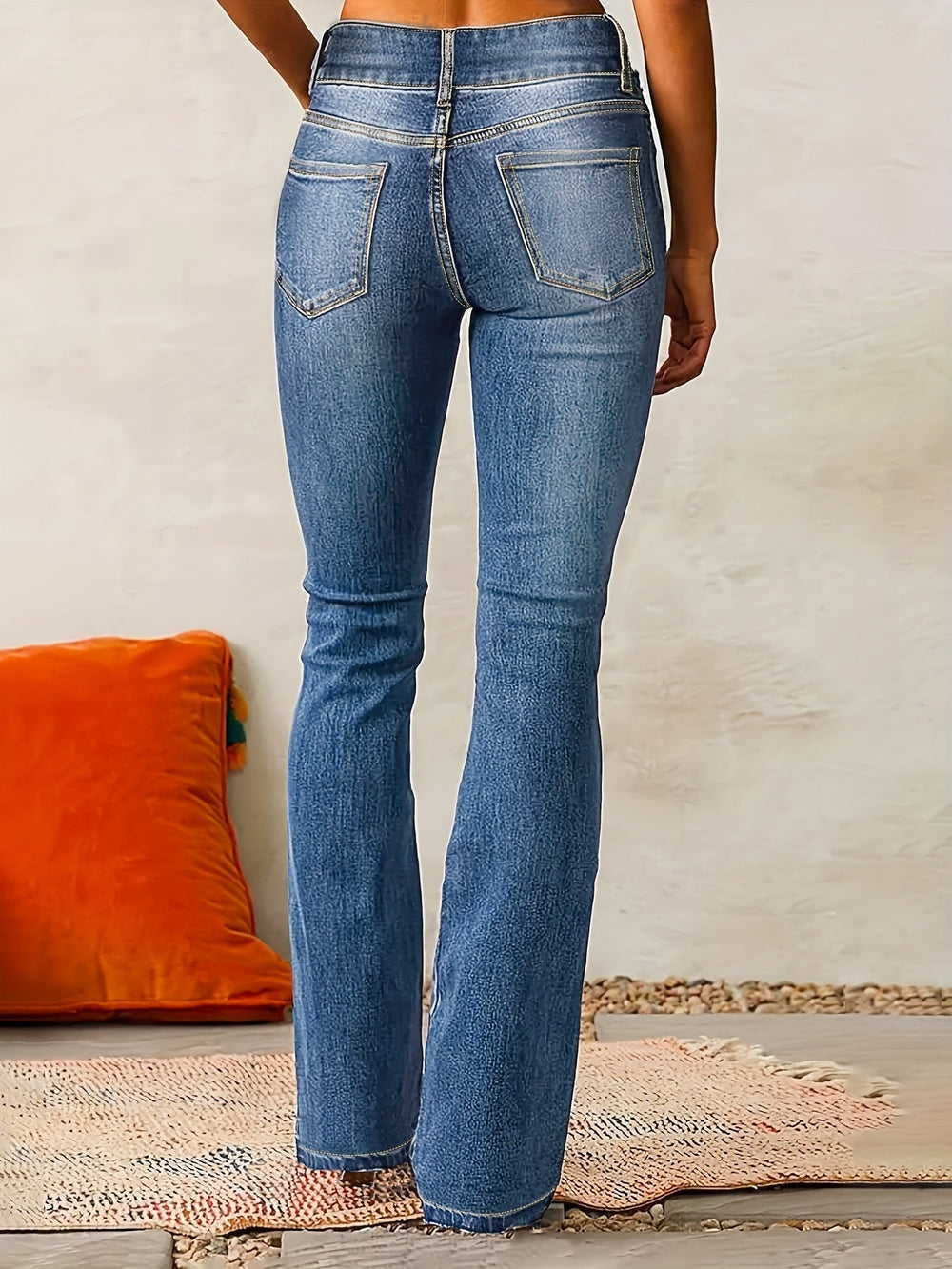 Women's High-Waist Wide-Leg Jeans (2)
