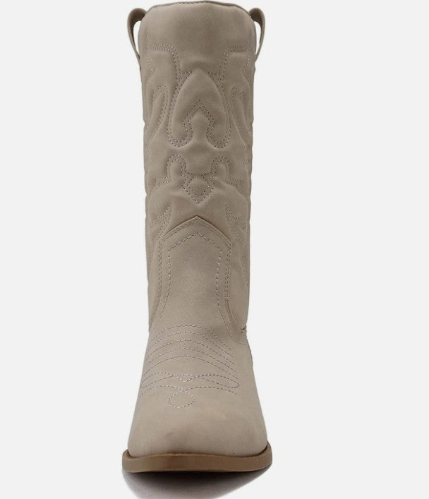Women's Knee-High Western Boots (4)
