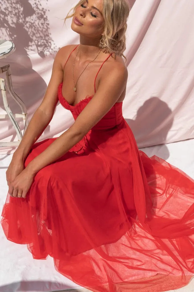 Women's Lace Midi Dress for Summer Weddings in Czerwony