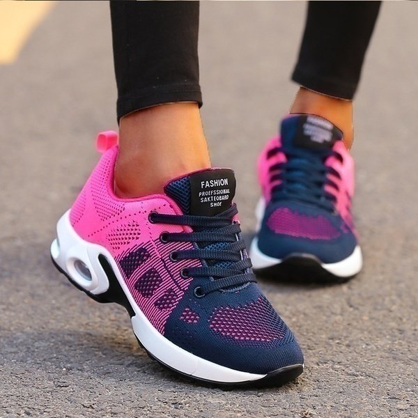 Women's Lightweight Orthopedic Slip-On Sneakers in Rosa/Blau