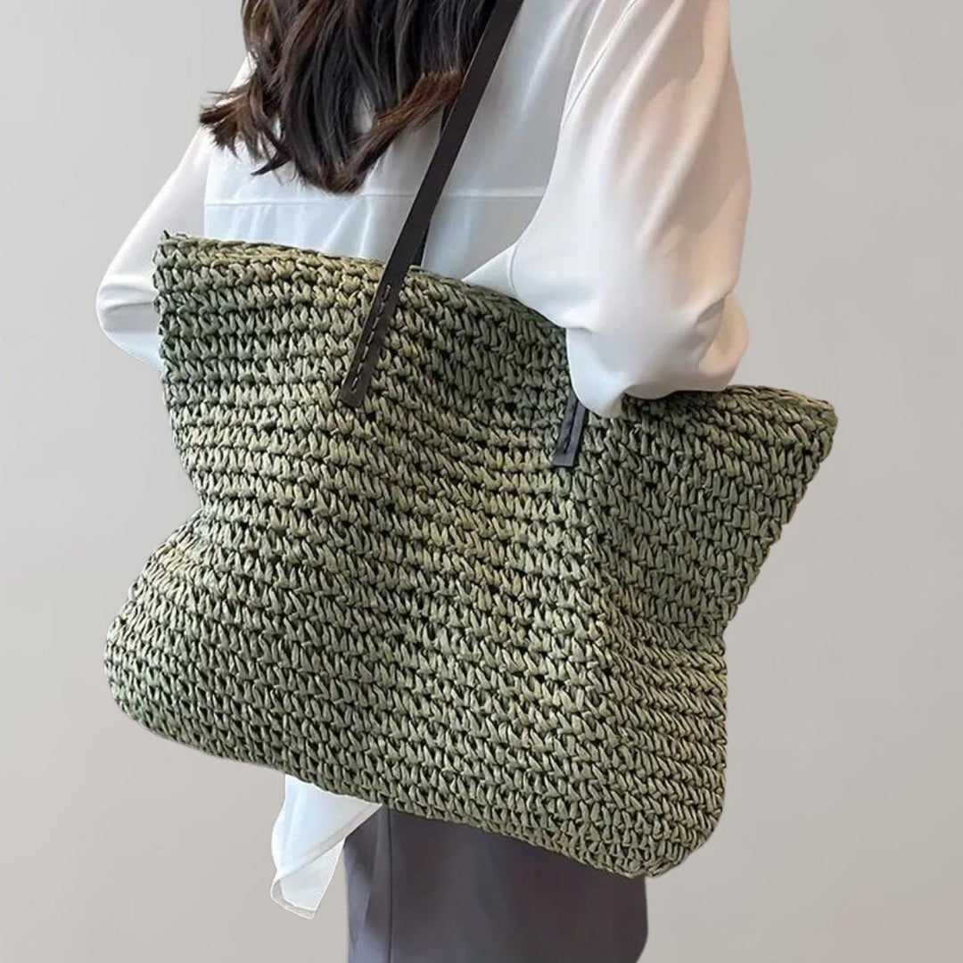 Women's Lightweight Woven Raffia Boho Beach Bag in Green