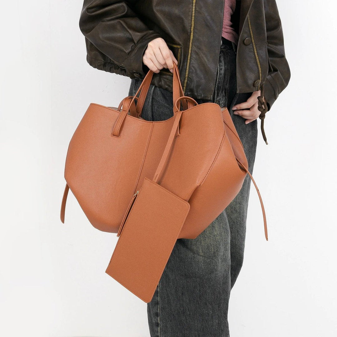 Women's Oversized Vintage Faux Leather Tote Bag (4)