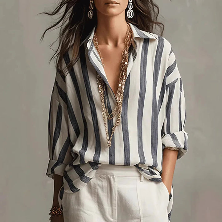 Women's Relaxed Linen Longsleeve Blouse in Black