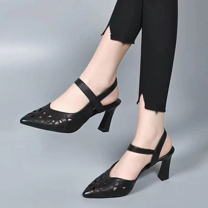 Women's Retro Italian Leather Orthopedic Heels in Black