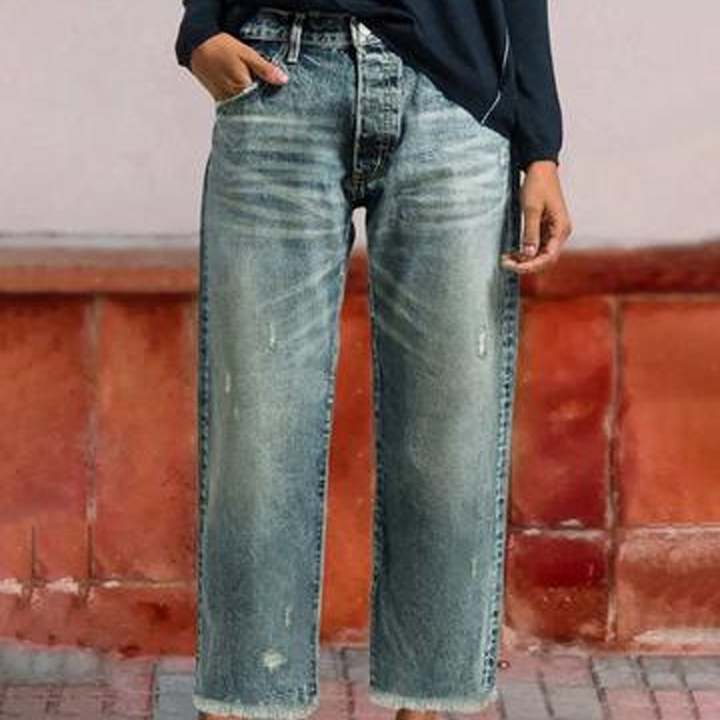 Women's Retro Short Straight Jeans in Mittelblau
