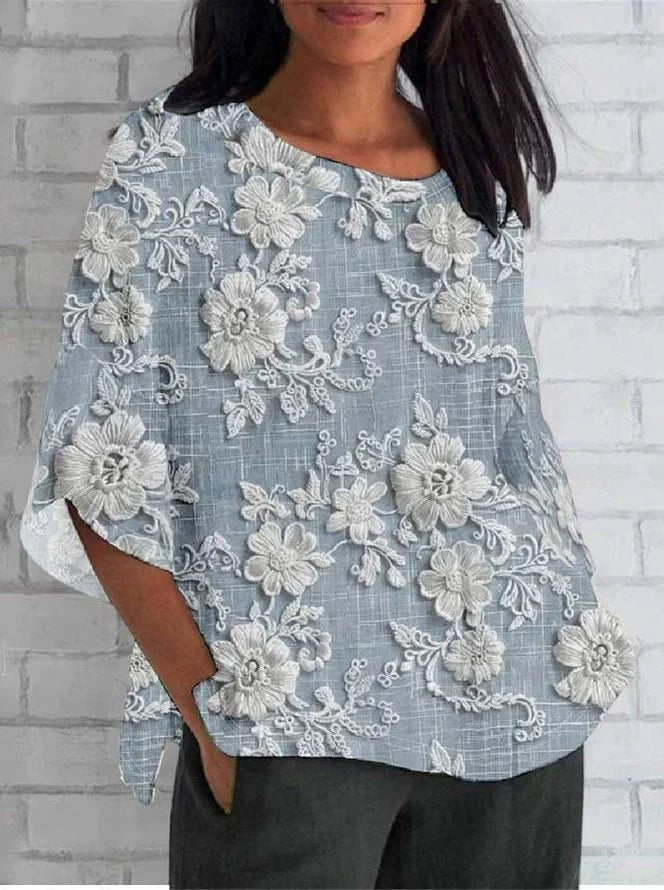 Women's Romantic Vintage Blouse in Blue