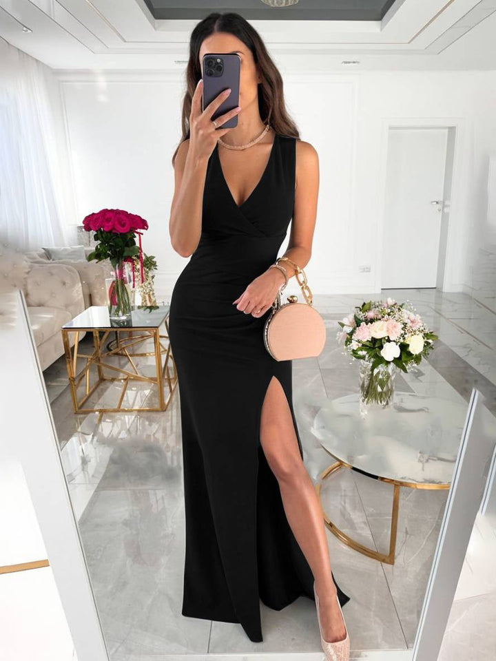 Women's Slim Race Day Dress with Slit in Black