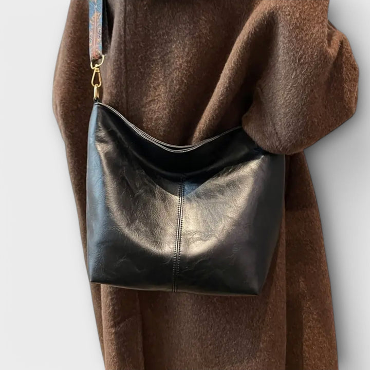 Women's Soft Vintage Shoulder Bag (7)