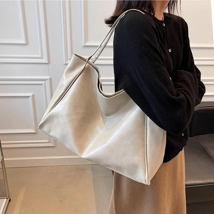 Women's Spacious Structured PU Leather Tote Bag (2)