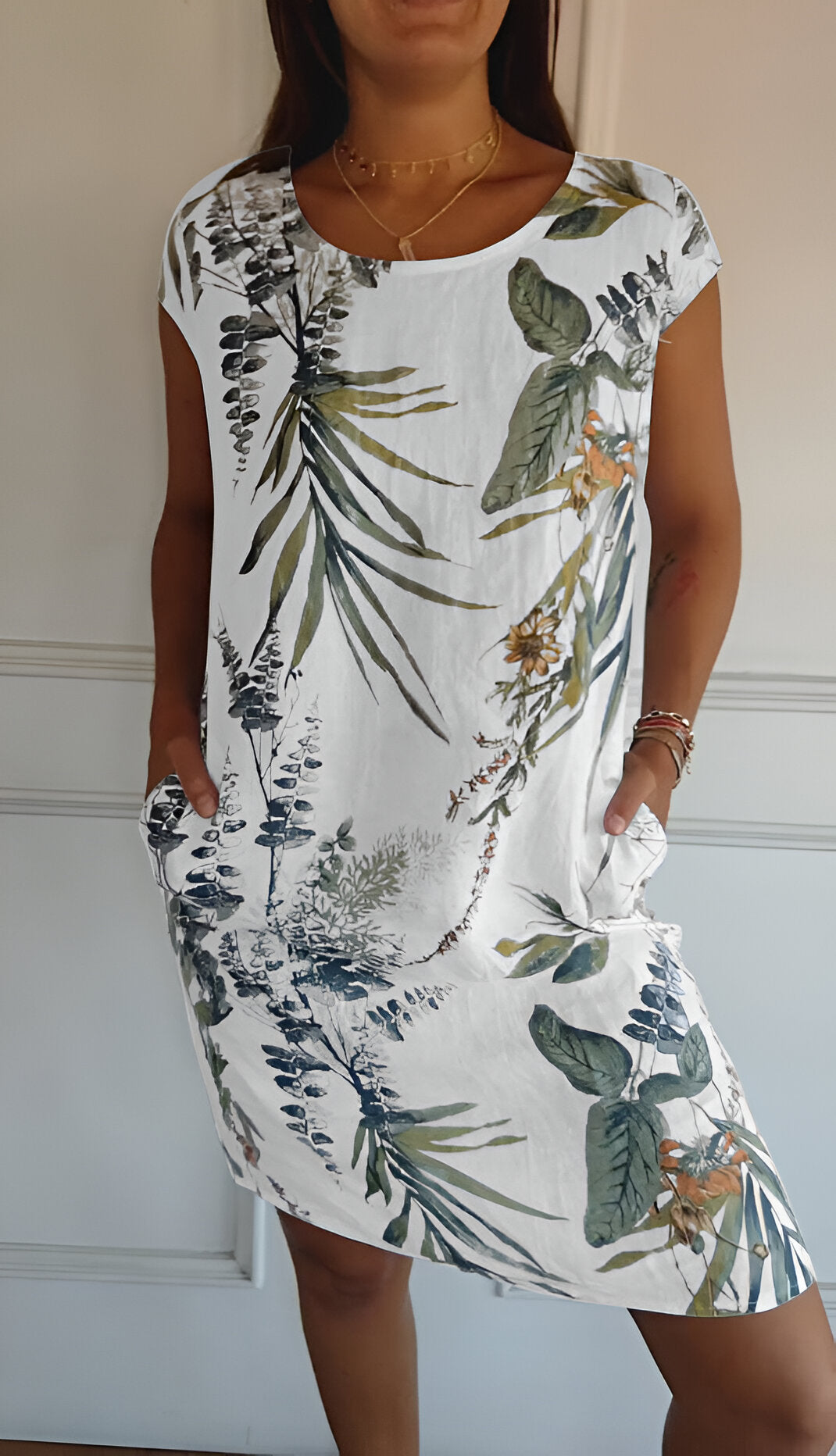 Women's Summer Maxi Dress in Weiß und Grün