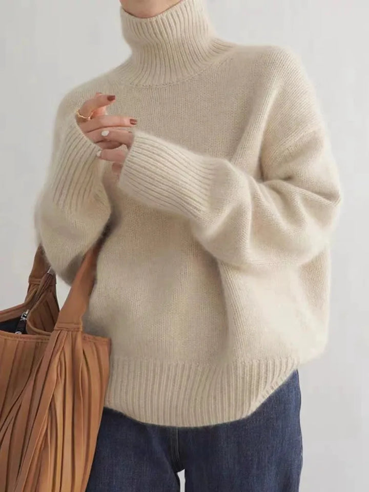 Women's Timeless Cashmere Pullover in Beige