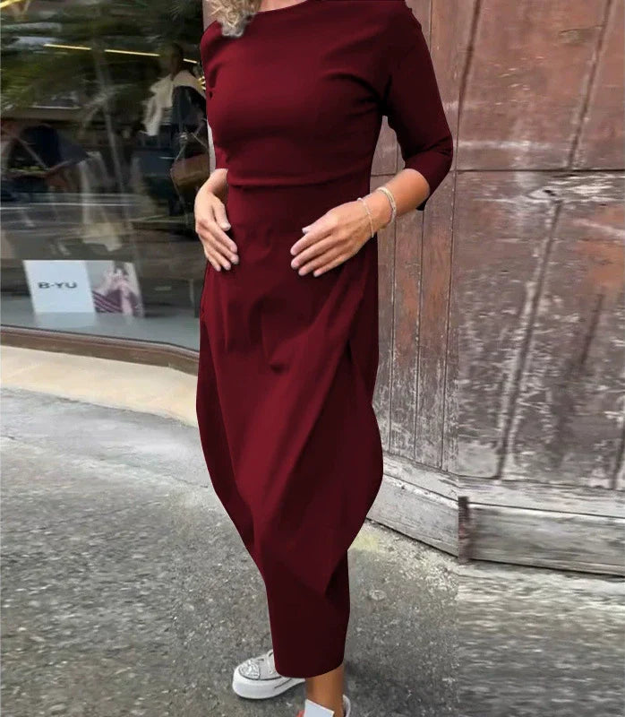 Women's Timeless Wedding Guest Dress in Red