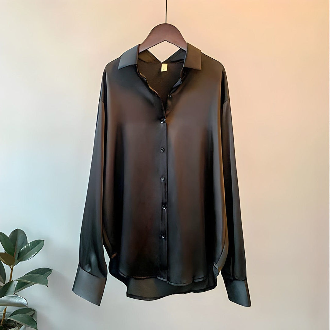 Women's Vintage Blouse with Long Sleeves in Black