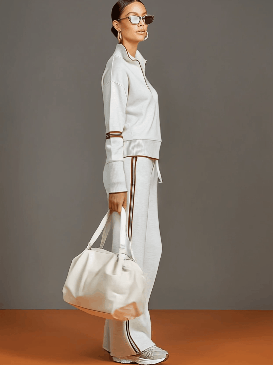 Women's Vintage-Inspired Sweatshirt and Trousers Set (3)