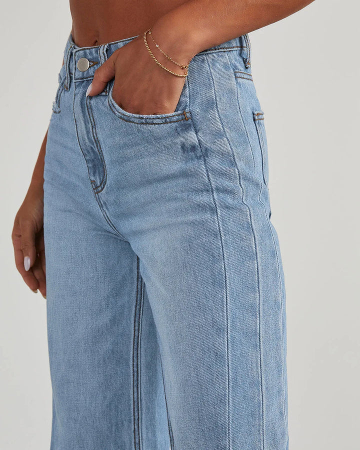 Women's Wide-Leg Jeans with Raw Hem (13)