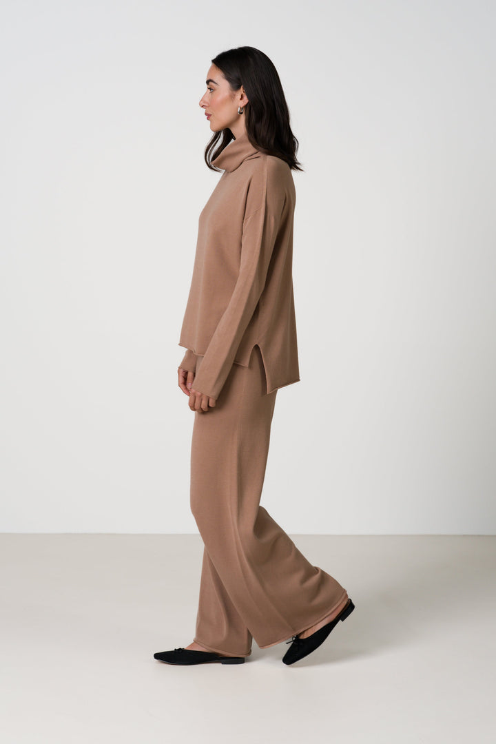Women's Wide Leg Pants in Fine Knit (5)