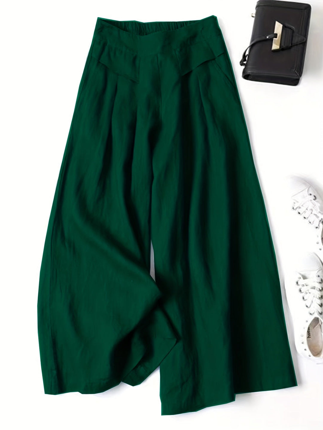 Women's Wide Linen Capri Pants in Green